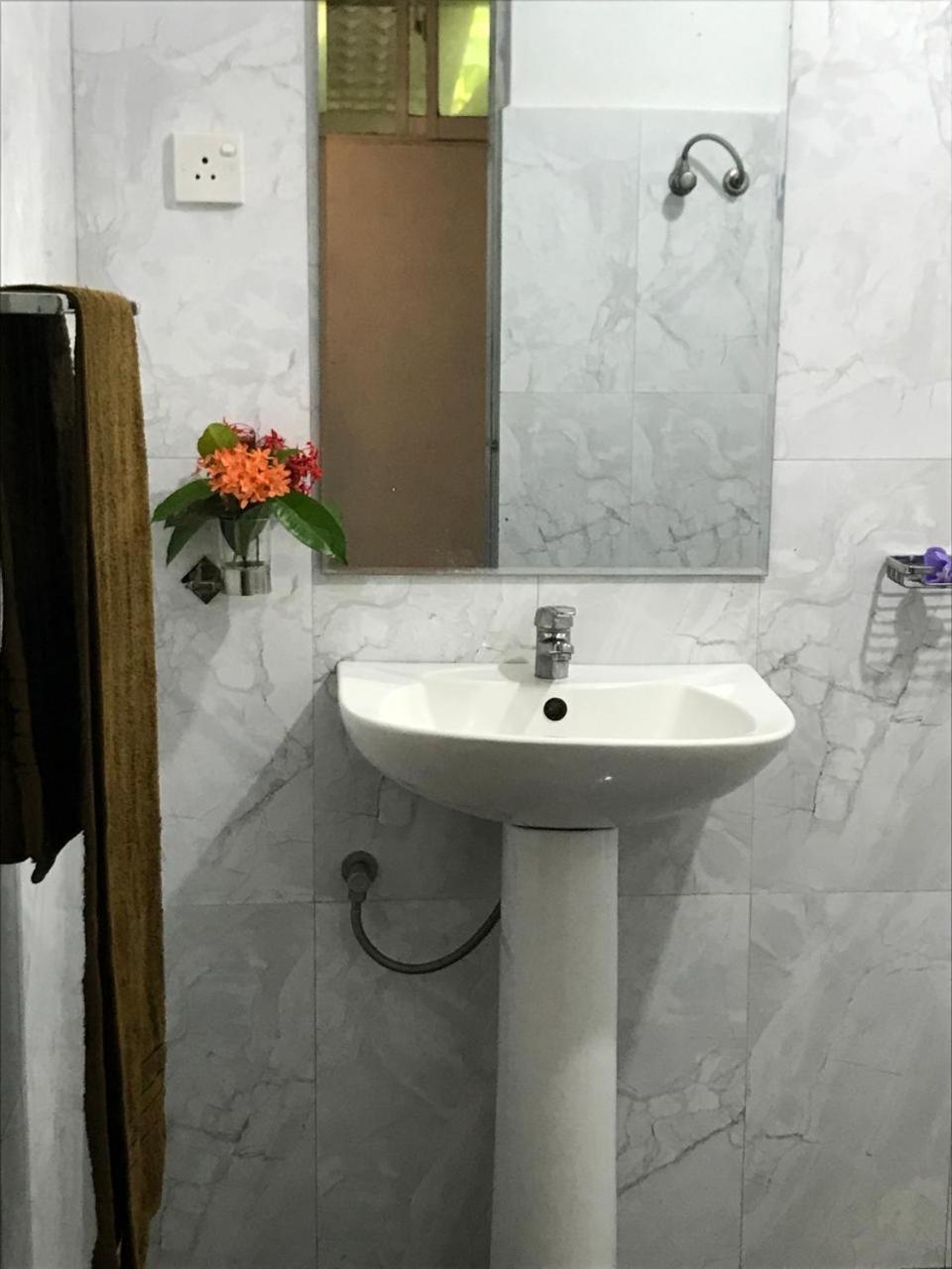 Kirala Villa Mihiripenne Buitenkant foto