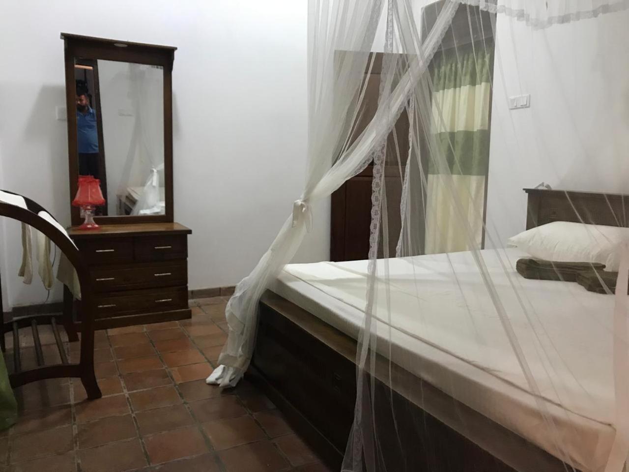 Kirala Villa Mihiripenne Buitenkant foto