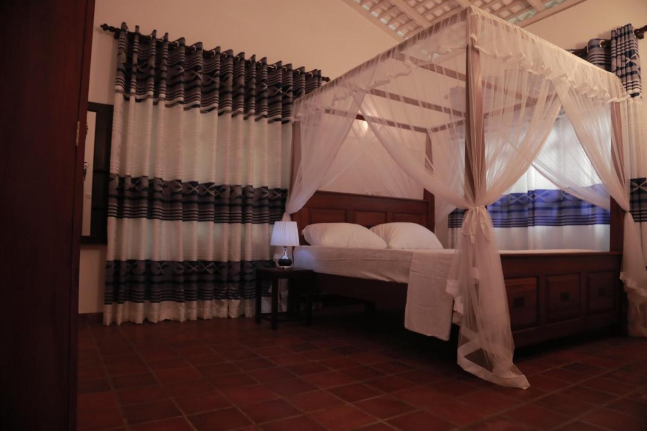 Kirala Villa Mihiripenne Kamer foto
